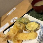 塚本鮮魚店 - 