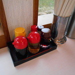 あぢとみ食堂 - 卓上調味料