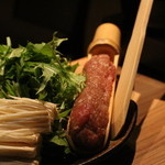 おさ亭 - 鴨のつくねは、自分で作ってもいいし、お店の人にお願いしてもＯＫです