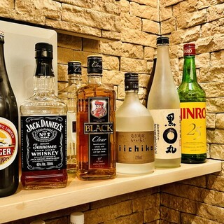 瓶ビールも対象◎6種類のお酒を飲み放題で楽しめる