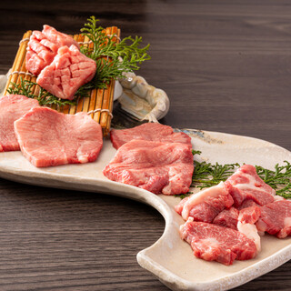 精肉卸問屋直営焼肉店 牛次郎_1