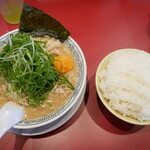 丸源ラーメン - 