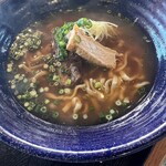 沖繩炭火料理店 Umusannoniwa - ソーキそば