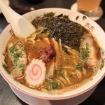 ラーメン角屋 - 料理写真:辛味噌ラーメン ¥980
