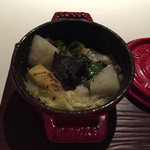 カイノヤ - 鶏もも肉と冬野菜のボッリート黒トリュフ