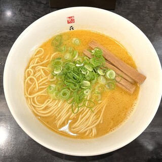 麺屋たくみ_0