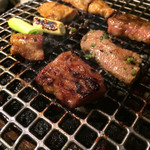 炭小屋 - 
