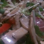 ヴェニーテ マルル - 鮮魚のカルパッチョのサラダ部分を多めに！