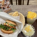 フレッシュネスバーガー - 料理写真: