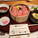 すき焼きと牛まぶし ももしき - 大和牛まぶし　赤身たたき　肉大盛り　3080円