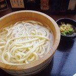 Marugame Seimen - 毎月１日は釜揚げうどんが半額！！