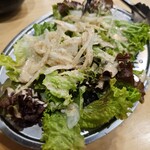 焼鳥 餃子 とり金 - ごまサラダハーフ