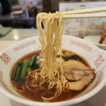 華壱 - 麺リフト！