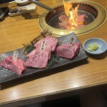 吟味焼肉 じゃんか - 