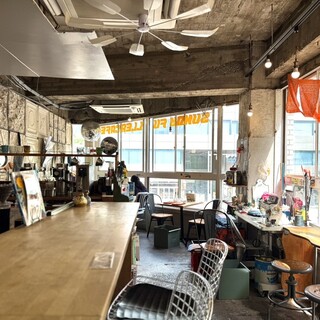 SUNDAY FULLER CAFE_2