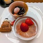 グリロジー バー＆グリル - 