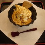 武蔵野茶房 - 黒蜜ときなこのソフトクリーム