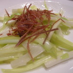 福臨門魚翅海鮮酒家 - 黄、青ニラを加えて