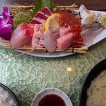 塚本鮮魚店 - 