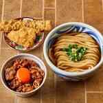 功刀屋 - 平日まんぷくセット温（かけうどん・鶏天・ちくわ磯部天・ブラックアンガス牛丼）