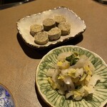 EUREKA！ - 牡蠣と海苔、ブルーチーズルイベと白菜クミン　ビールもいいけど日本酒はもっと合う！