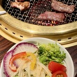 焼肉おくう - 