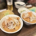 天竜 - 料理写真:名物もつ煮込み