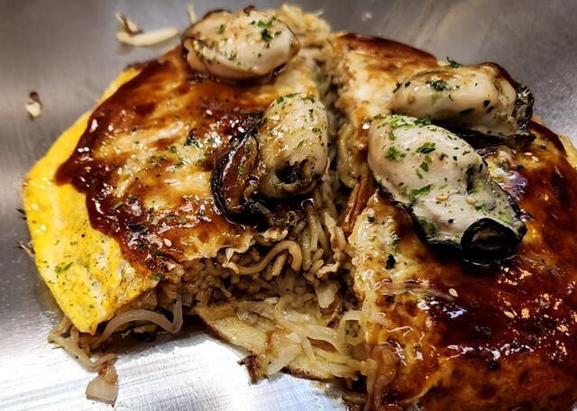 Ron - Hatchobori/Okonomiyaki (Japanese savory pancake) | Tabelog