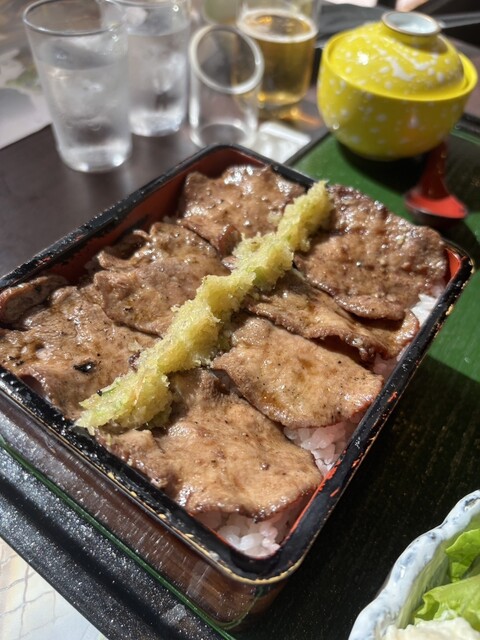 炭焼き豚丼 四代目藤五郎 - 武蔵藤沢/豚丼 | 食べログ