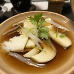夢千鳥 - 白魚の卵とじは煮立ってきたら自分で卵とじにするスタイル
