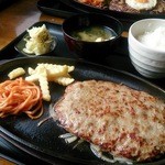 ファイヤーバーグ - 2015.2／ランチ　ハンバーグセット（180g）￥788