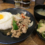 タイ料理ジャンピー - （2026/3月）ガバオライス