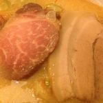 彩色ラーメン きんせい総本家 夢風 - 酒粕ラーメン（レアとバラチャーシュー）