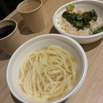 クインテッサホテル東京羽田 Comic&Books - 料理写真: