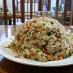 兼山 - 盛りの高さ（奥側コップとの比較）