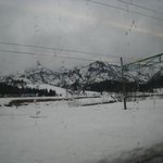 ダイコクヤ - 参考）富山までは、珍しく電車で。新潟あたりは雪景色。