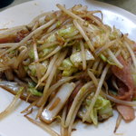 一平 - 野菜炒め（ソーセージ）