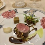 Le Jardin de Kamo - NZ産ラムのロースト　スパイス興味
            黒ゴマのジュと行者ニンニクのオイル