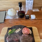 たちばなのバーグステーキ 本店と工房 - 
