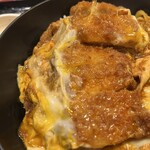 資さんうどん - カツとじ丼アップです。