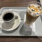 ドトールコーヒーショップ - ブレンドコーヒーとアイスキャラメルラテをオーダー！