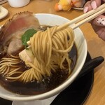 自家製麺 TERRA - ととせ醤油麺リフト