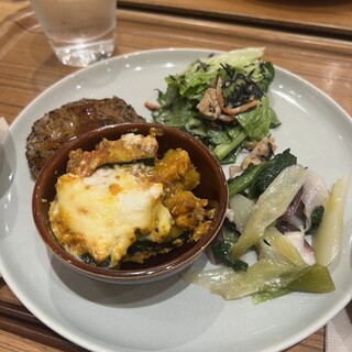 カフェ&ミール ムジ_1