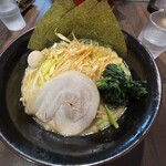横浜家系ラーメン 赤家 - 