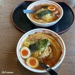 仁来坊 - クライアント氏には半月盆とともに自分には丼直置き