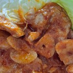 ほかほか弁当 - 激辛生姜焼き（下にはスライスガーリック）