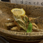 串幸 - 