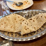ナンダ インディアン ダイニング - タンドールロティ