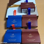 GODIVA - 料理写真:ラングドシャクッキーアソート＆プティ カレ
プラリネアソート