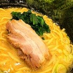 横浜家系ラーメン かねだ家 - 醤油らーめん